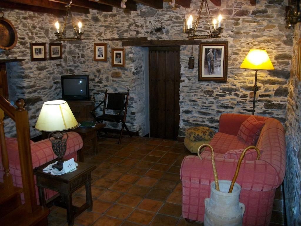 Casa De Aldea Los Glayus Guest House ลัวร์กา ห้อง รูปภาพ